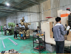 Hệ thống máy móc